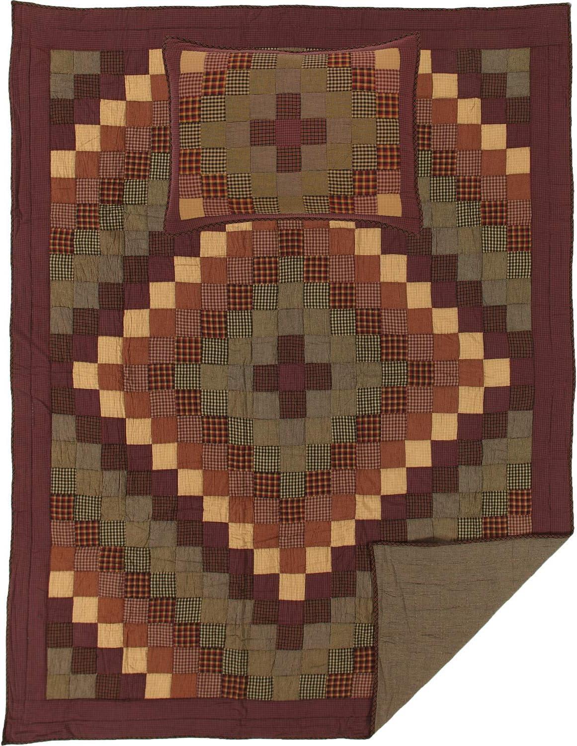 VHC Brands Heritage Farms American Traditional Cotton Patchwork Quilt Set
