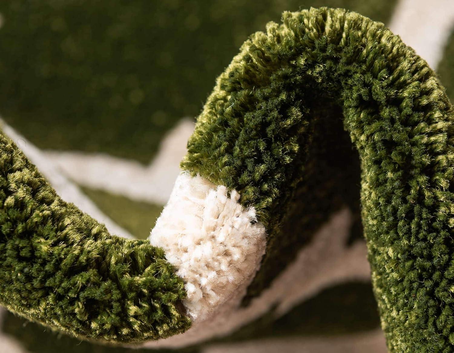 Unique Loom Trellis Collection Area Rug - Philadelphia (5' 1" x 8' Rectangle Dark Green/Beige)