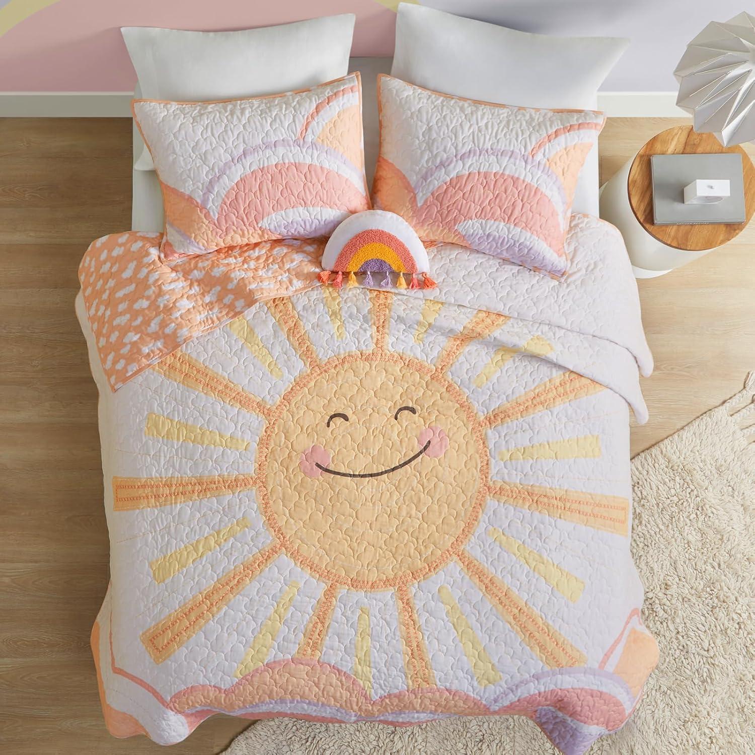 Intelligent Design Kids Dawn Sunshine Clouds Yellow/Coral 100% Cotton Reversible Quilt Set Full/Queen