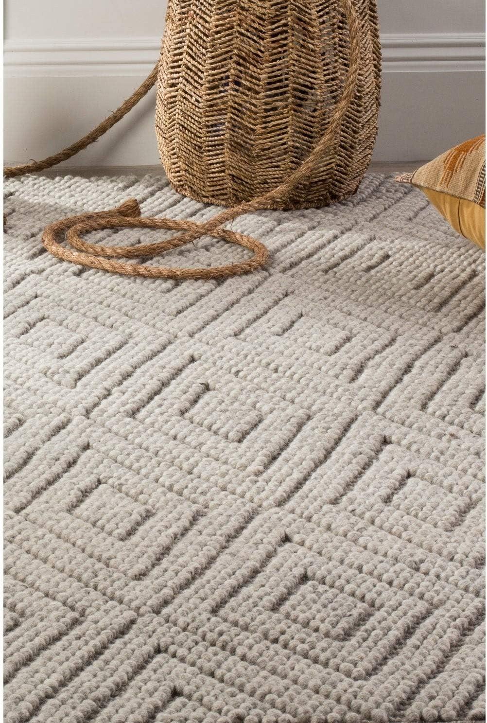 Artisan Beach House Gray 8' x 10' Hand-Tufted Wool Area Rug