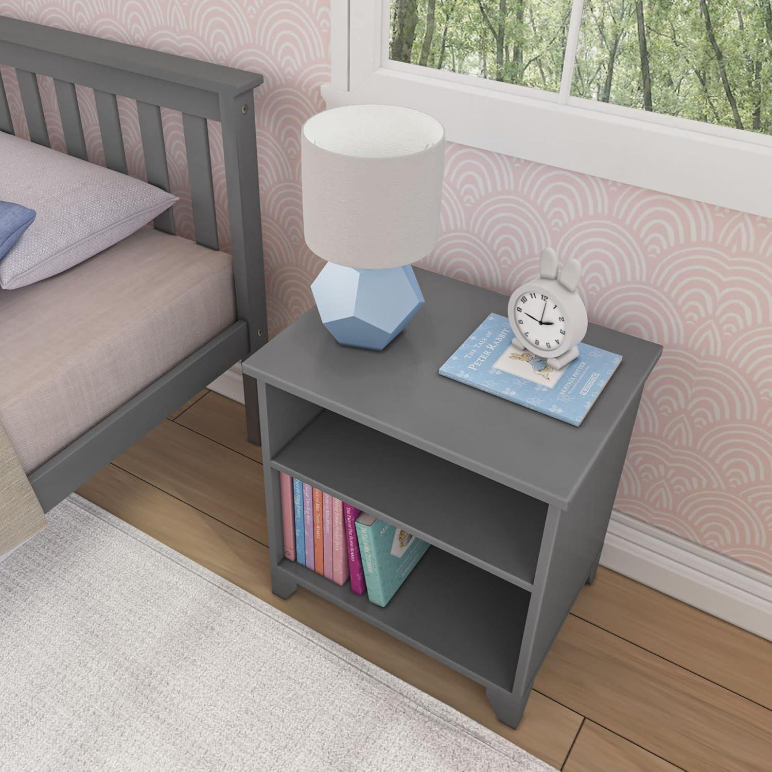 Max & Lily Classic Wood Nightstand with 1 Drawer, Kids Bedside Table/End Table, Small Nightstand for Bedroom, Grey