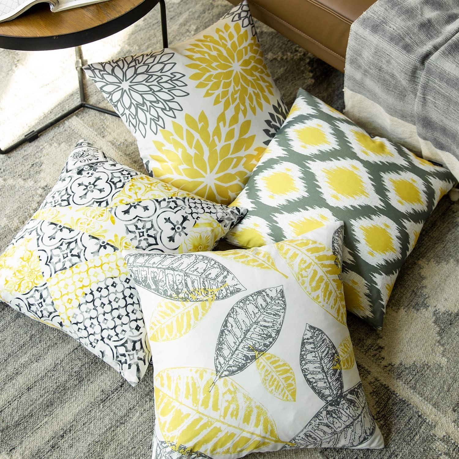 Phantoscope Reversible Pillow Cover