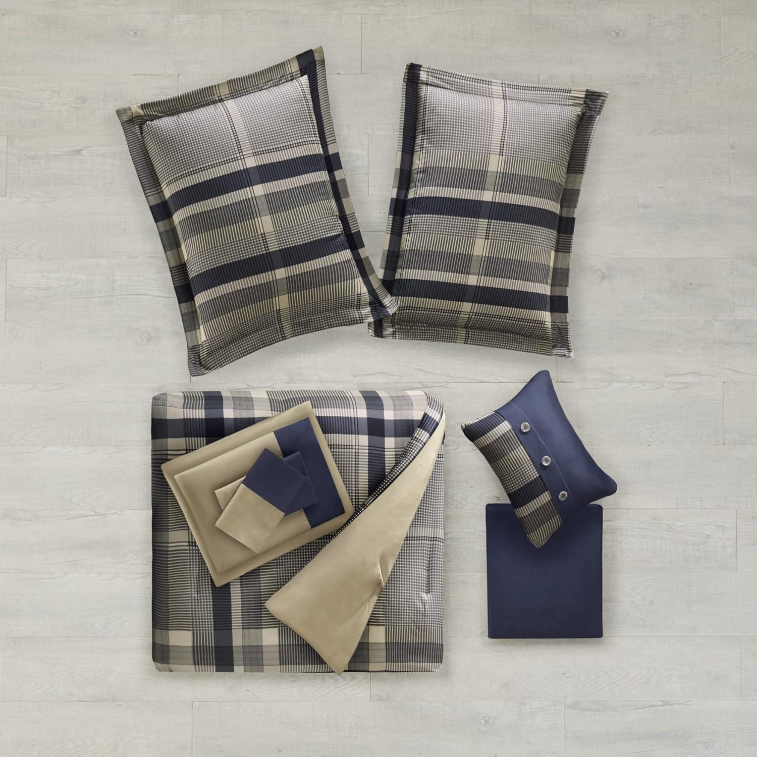 Intelligent Design Robbie Plaid Comforter Set with Bed Sheets