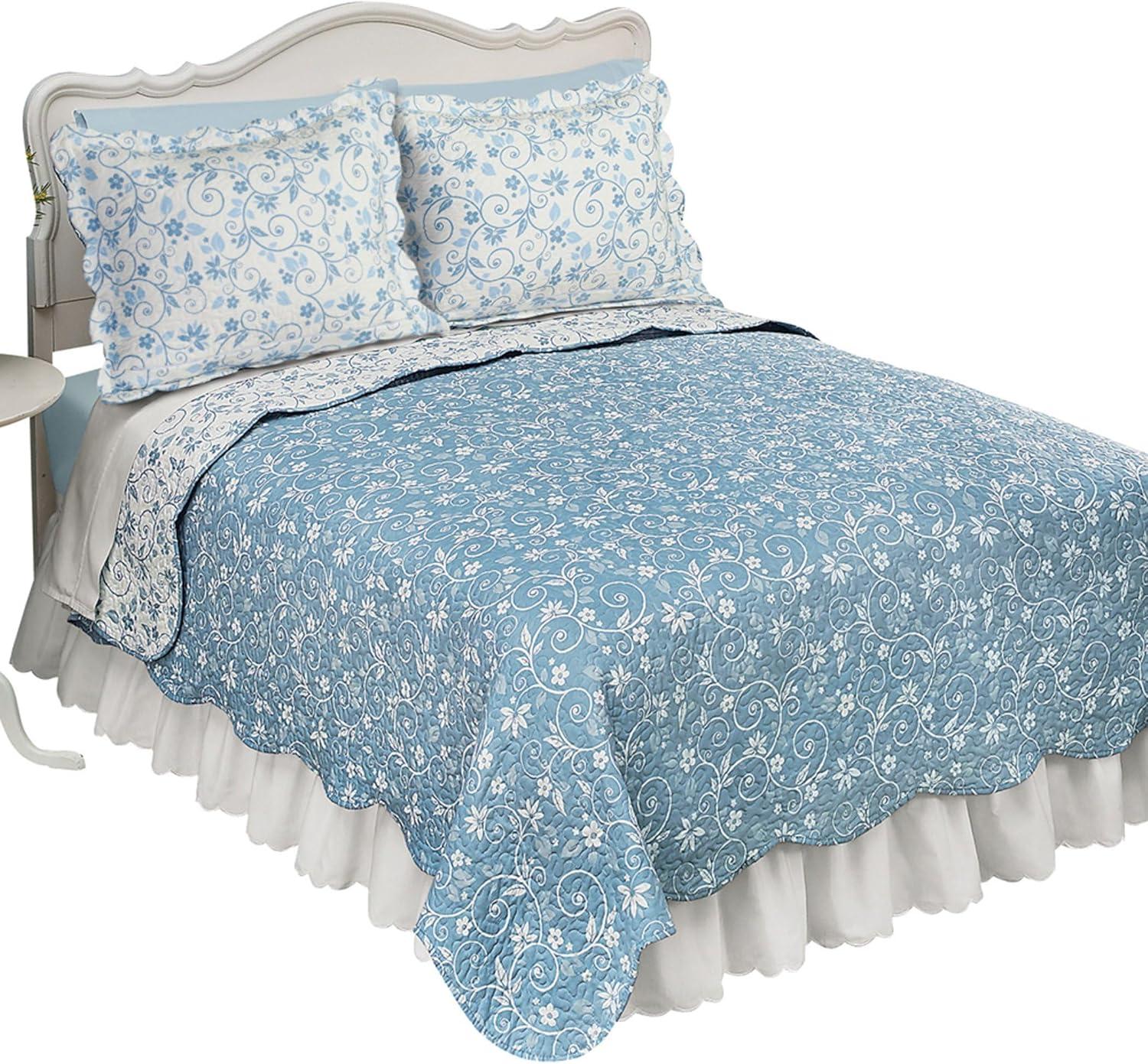 King Blue Reversible Floral Polyester Quilt Set