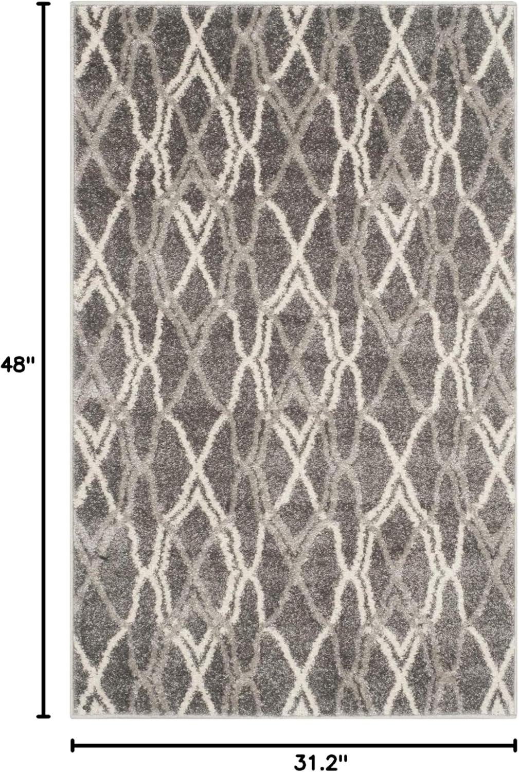 Amherst AMT417 Power Loomed Accent Rug - Grey/Light Grey - 2'6"x4' - Safavieh.
