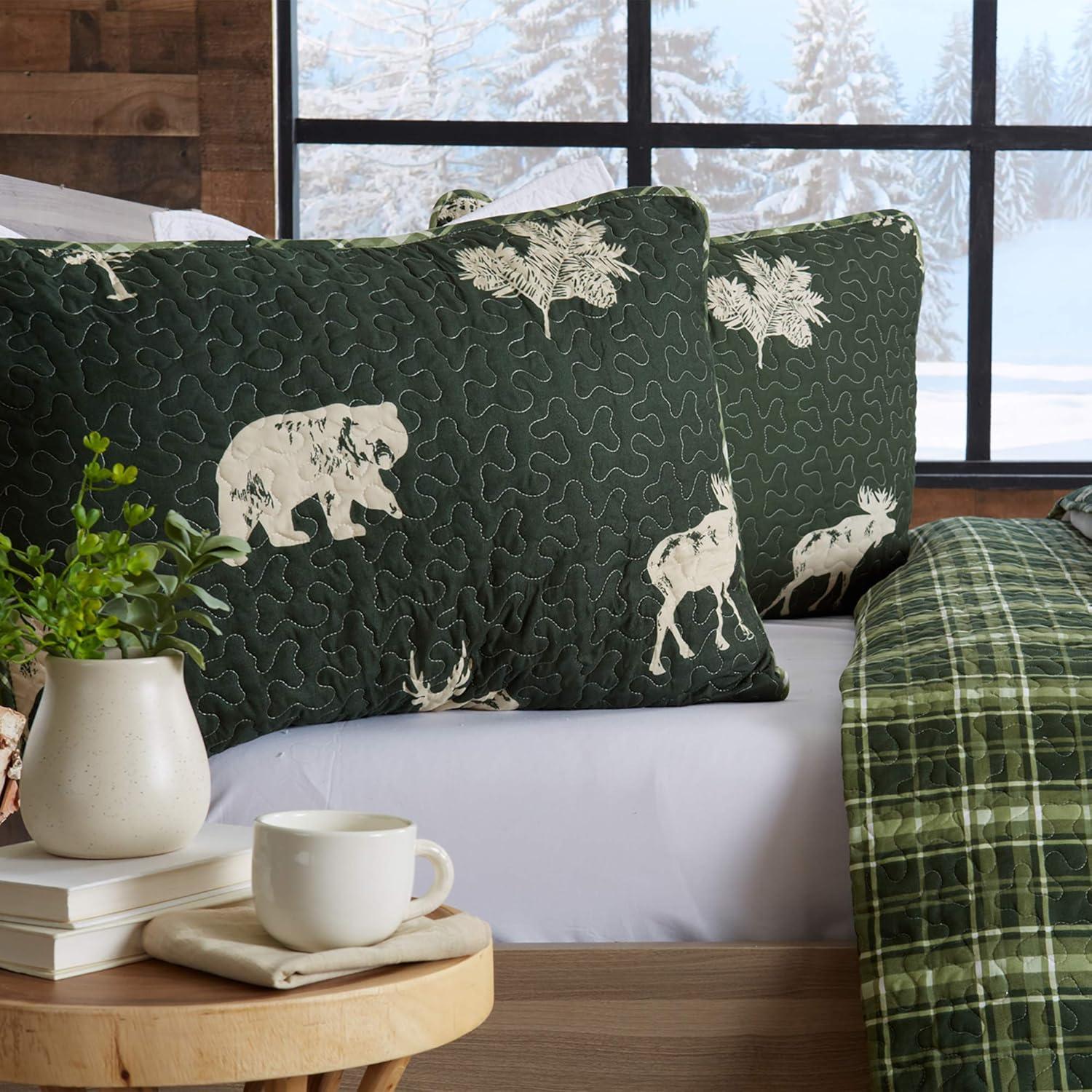 Great Bay Home Rustic Lodge Reversible Reversible Quilt Set With Shams  (King, Rio Ridge - Forest Green)