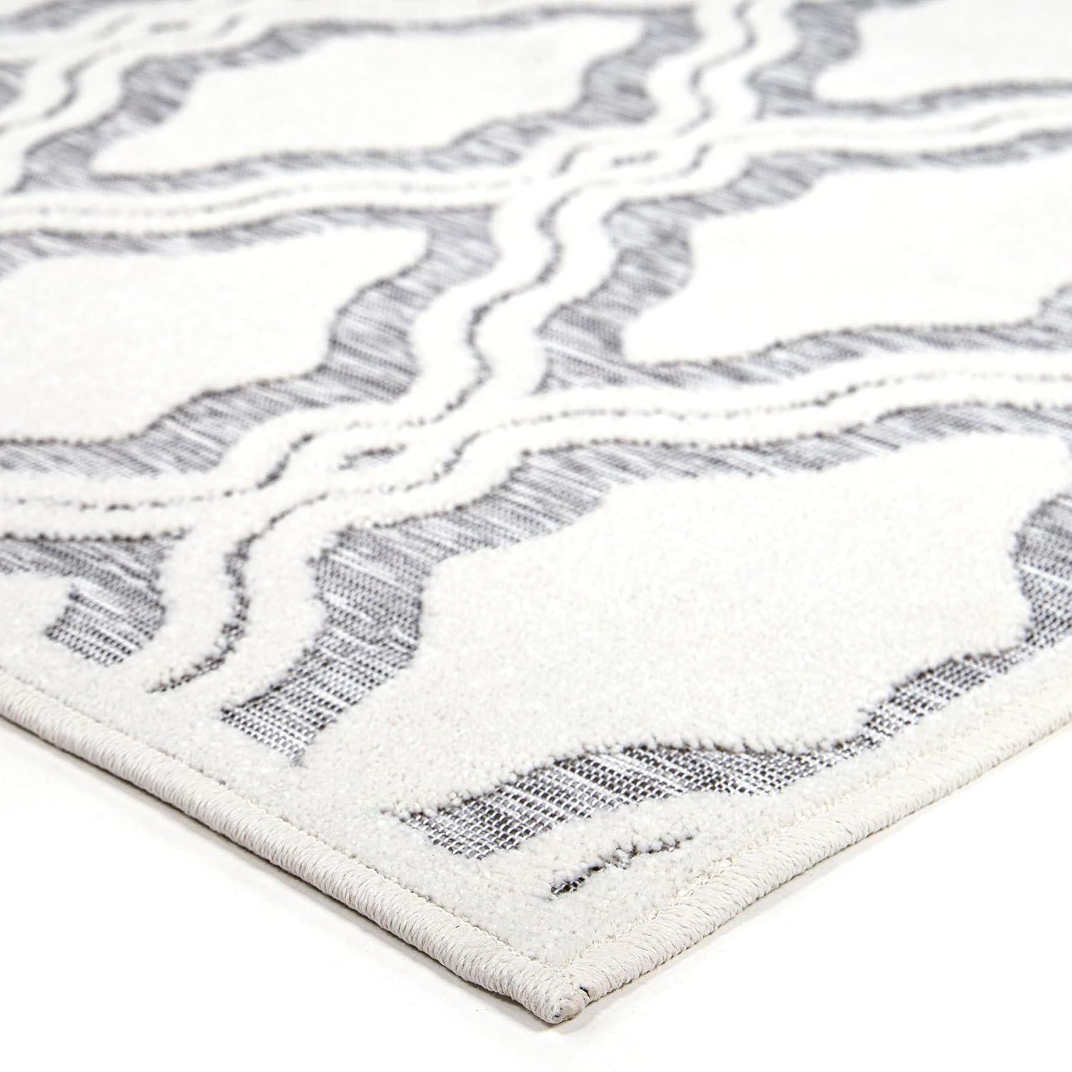 My Texas House Cotton Blossom Natural Gray High Low Indoor Outdoor Rug