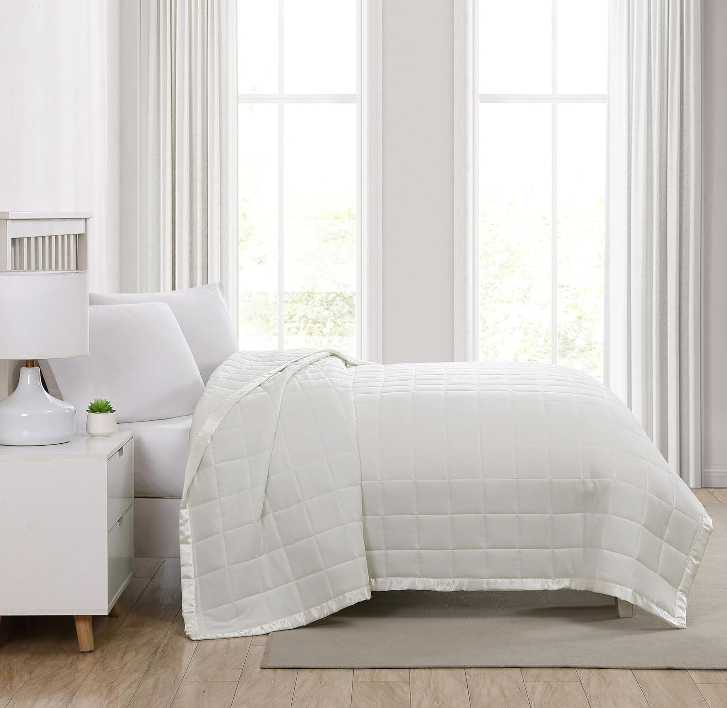 Ivory King Size Polyester Down Alternative Blanket