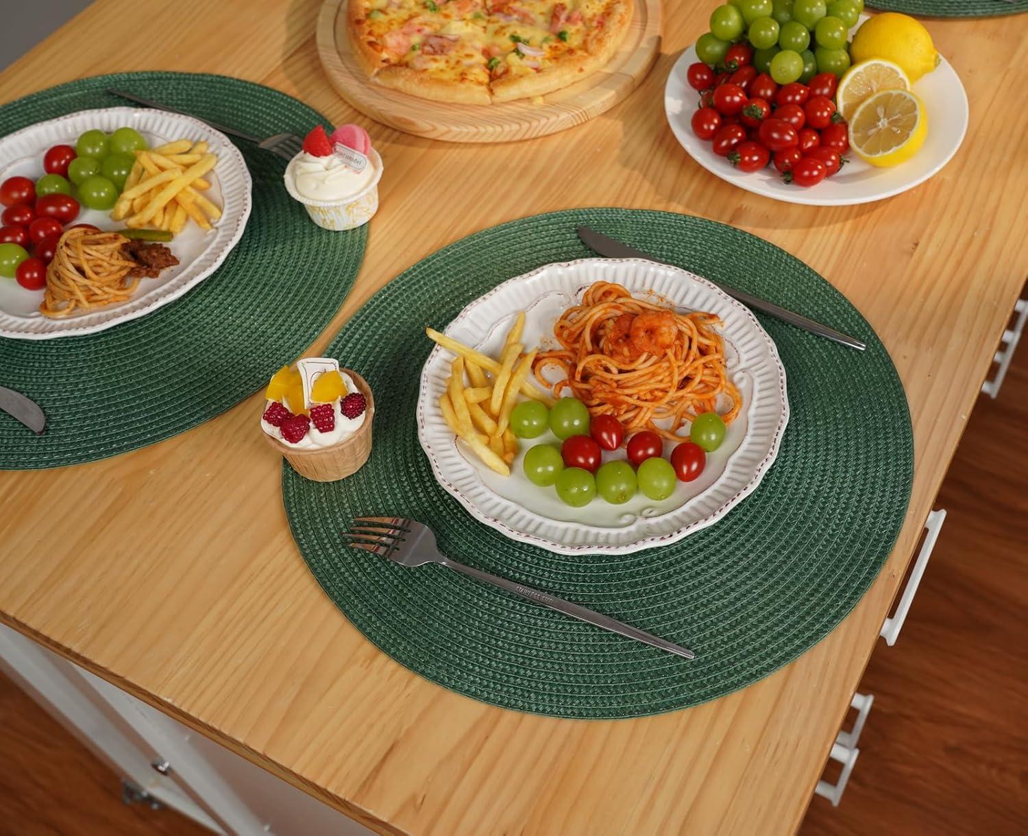 Green Placemats Set of 6 Table Mats for Dining Tables Woven Washable Non-Slip Round Braided Place Mats for Party Holliday