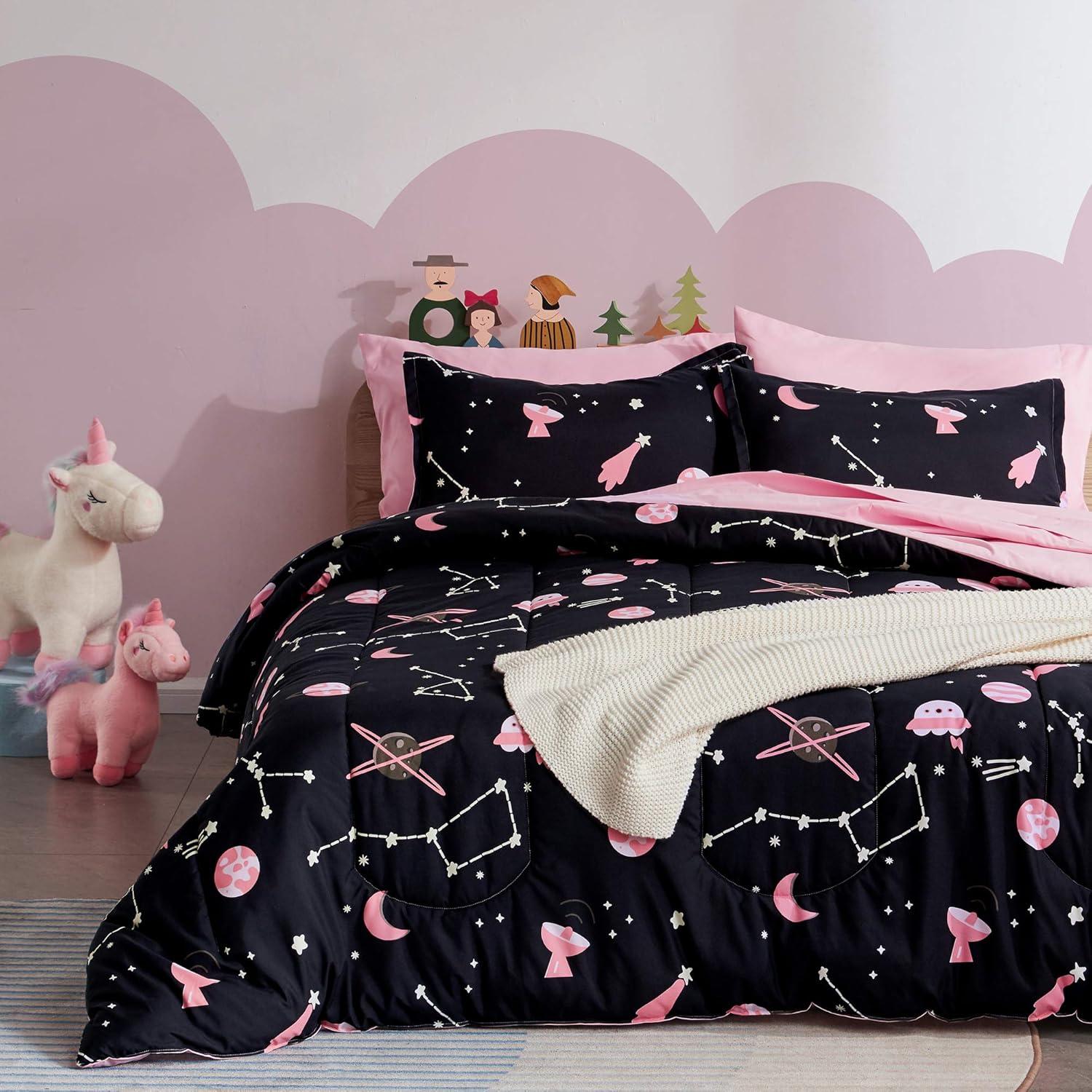 Sleep Zone Galaxy Bedding Set