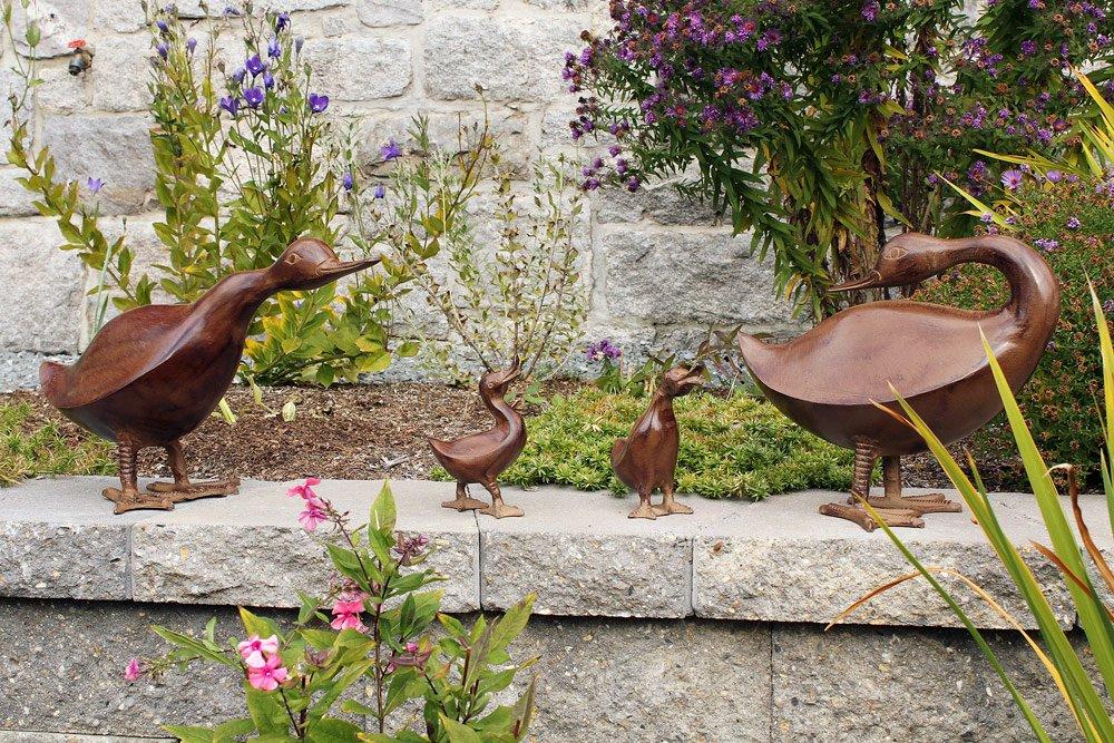 Minuteman International Achla Designs Bye Duck Garden Statue