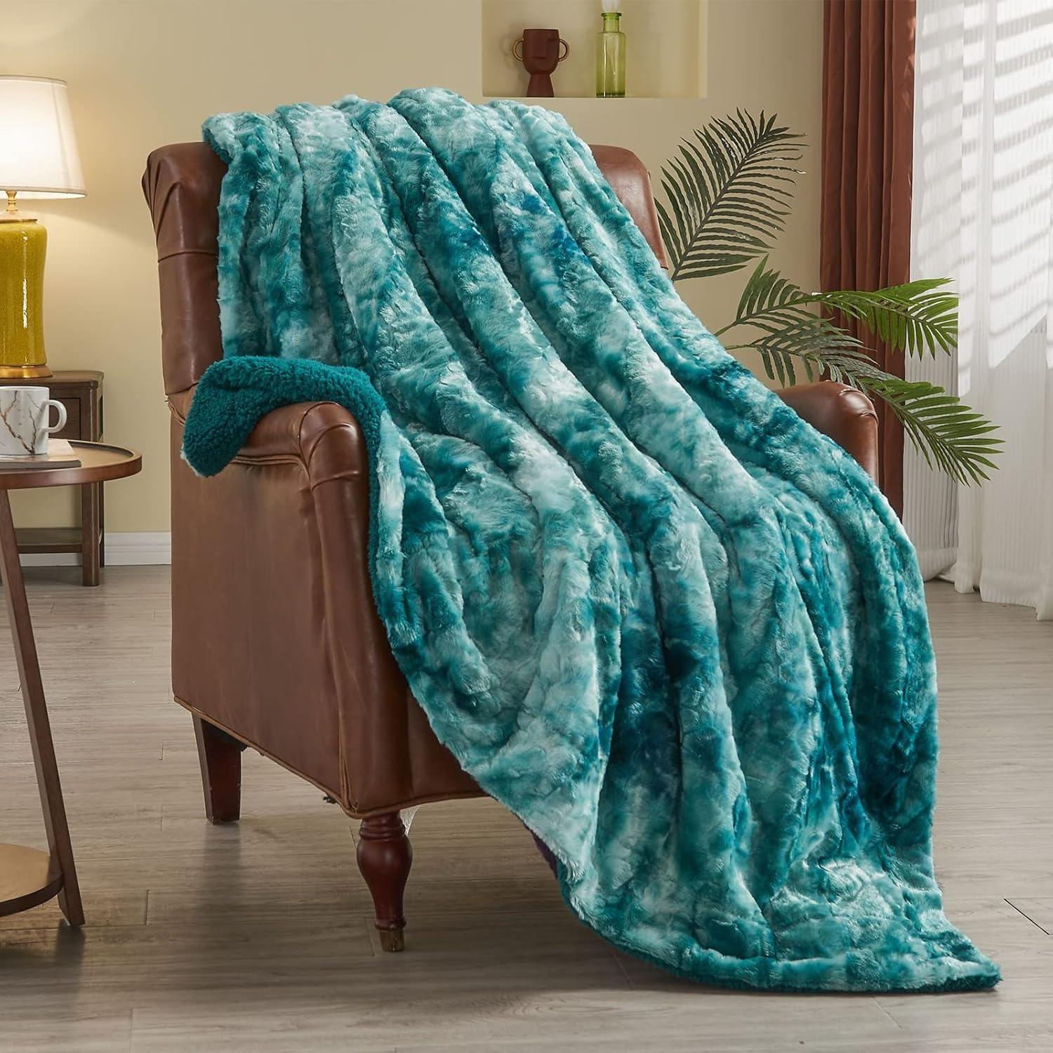 Teal Tie-Dye Faux Fur Sherpa Reversible Throw Blanket