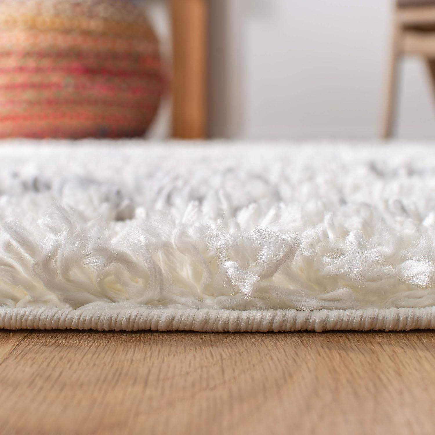 Moroccan Tassel Shag MTS335 Power Loomed Area Rug - Ivory/Light Grey - 6'7" round - Safavieh.