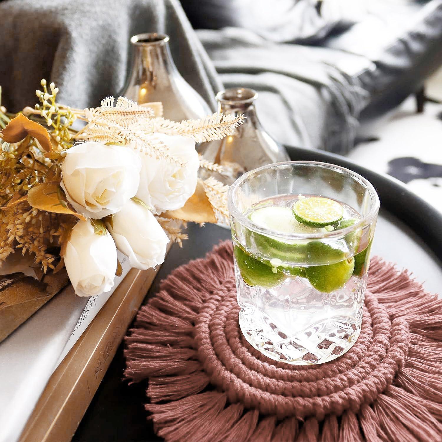 2 Posavasos Bohemios de Macramé para Bebidas, Posavasos Absorbentes con Borla, Posavasos Redondos de Algodón Hechos a Mano de 7 Pulgadas para Mesa de Escritorio, Cocina, Oficina, Hogar, Bar, Protección de Mesa, Regalo de Inauguración de la Casa, Rosa