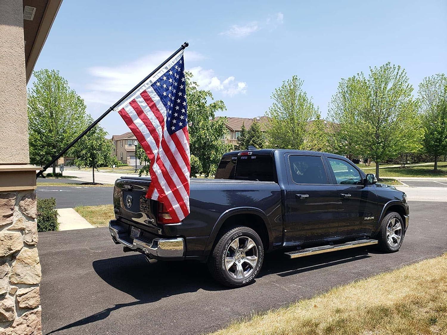 American flag USA flag 3x5FT-Embroidered Stars Flag Double Stitched Sewn Stripes Outdoors Indoors Heavy Duty flag Brass Grommets Banner