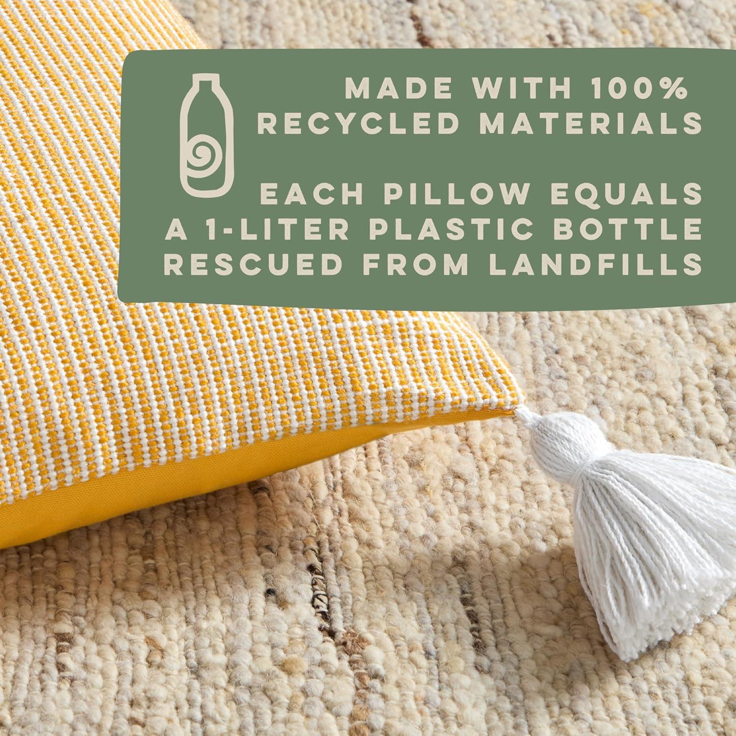 Town & Country Living TOWN & COUNTRY TERRA Alara Ribbed Texture Indoor Outdoor Decorative Pillow 20"x20"