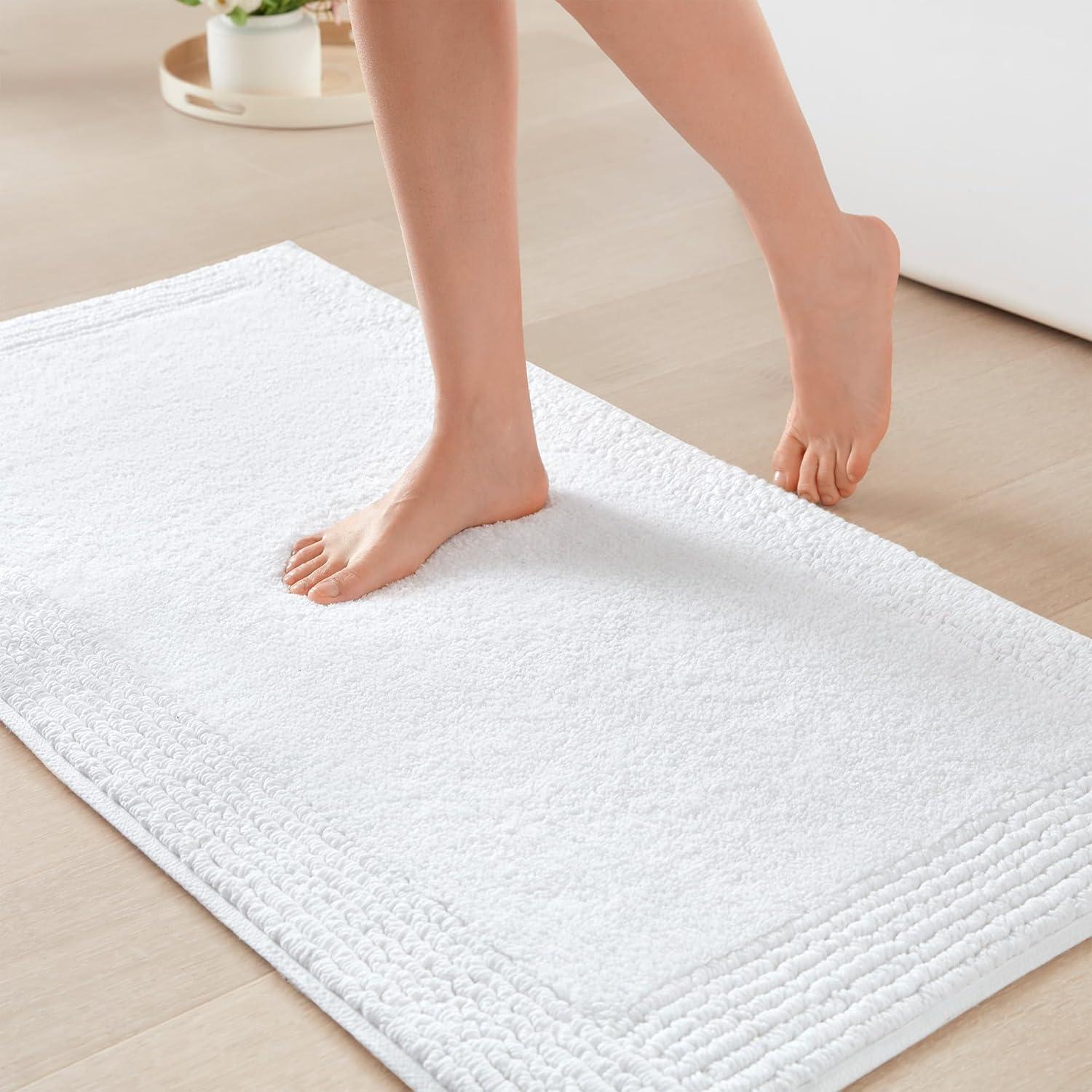 Madison Park Signature Splendor 100% Cotton Tufted 3000 GSM Reversible Bath Rug