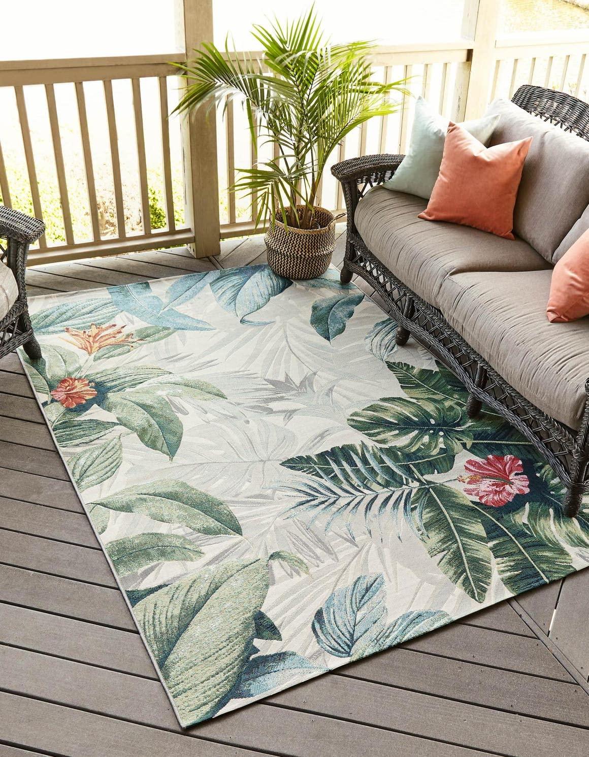 Unique Loom Outdoor Botanical Collection Area Rug - Kula (10' x 14' 1" Rectangle, Multi/ Gray)