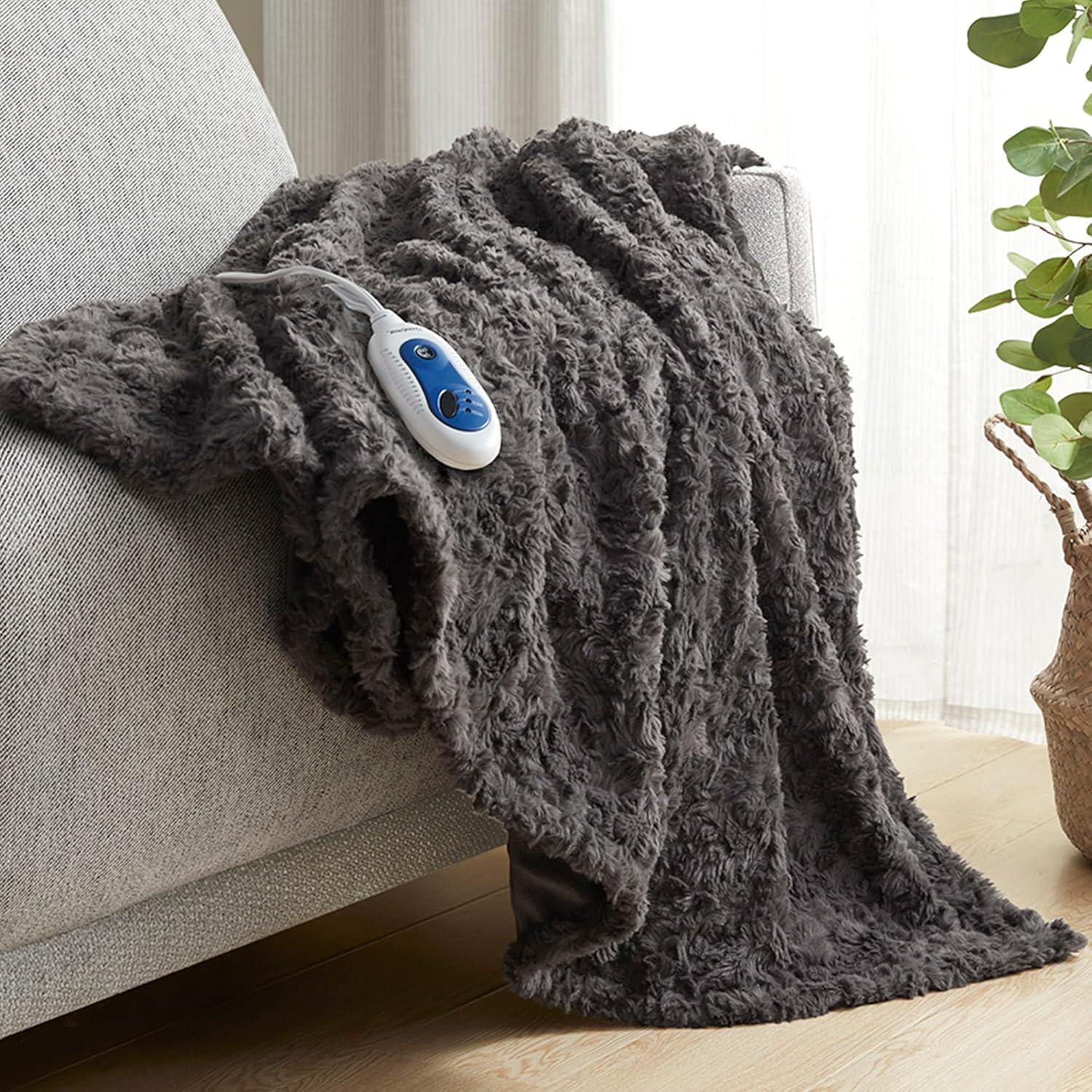 Beautyrest Beautyrest Zuri Oversized Heated Faux Fur Throw