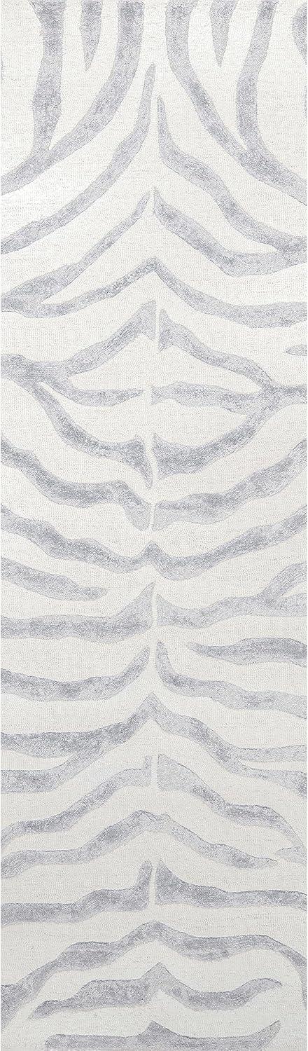 nuLOOM Zebra Hand Tufted Plush Wool Runner Rug, 2' 6" x 8', Gray