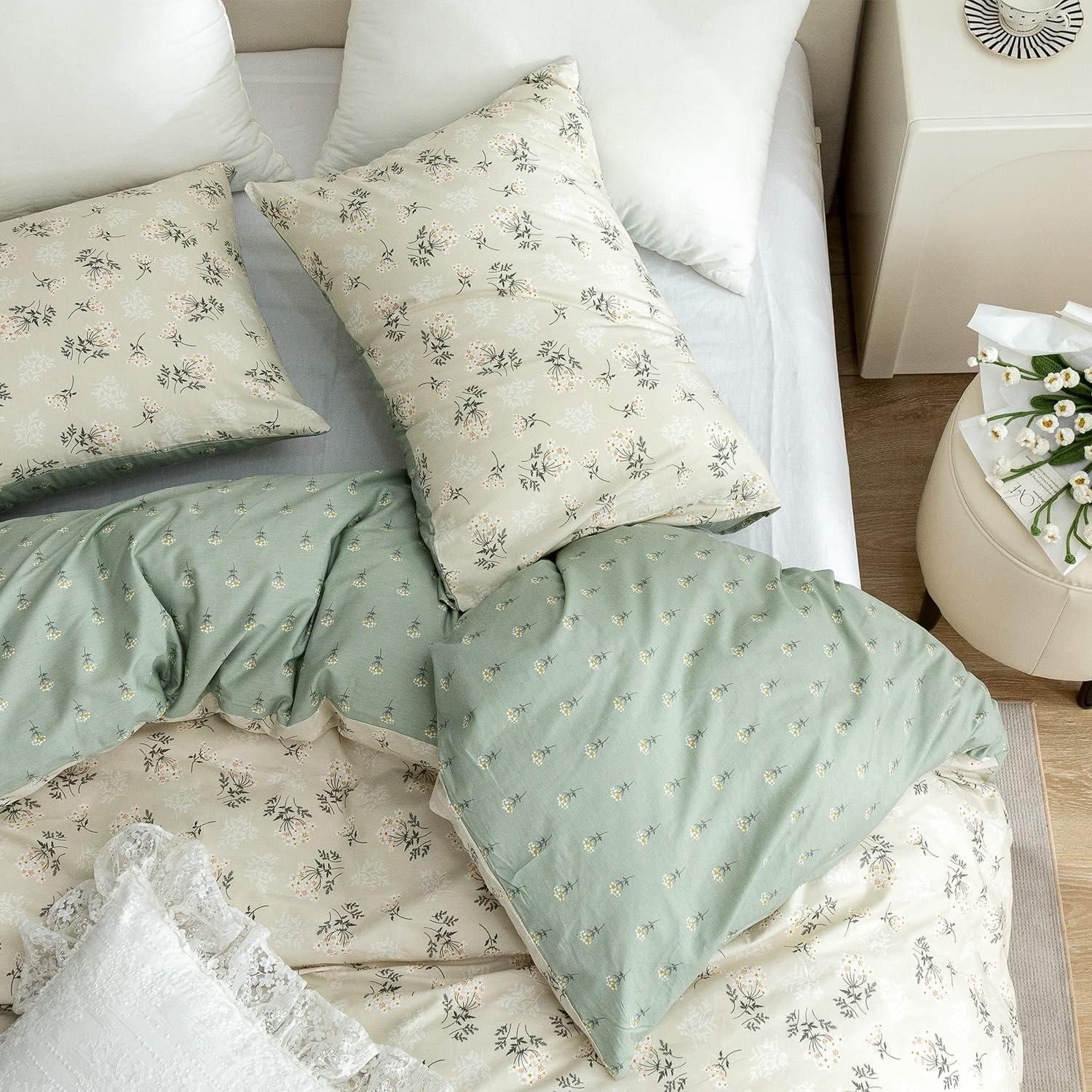 Floral Comforter Set King 3 Pieces Soft Chic Garden Style Green Floral Print Lightweight Botanical Flower Comforter Set for All Seasons 1 Comforter and 2 Pillowcases