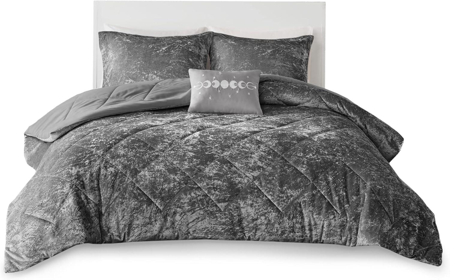 Intelligent Design Full/Queen Size Comforter Sets, 4-Piece Velvet Bedding Set for All Seasons, Grey Comforter Bed Set with Decor Pillow