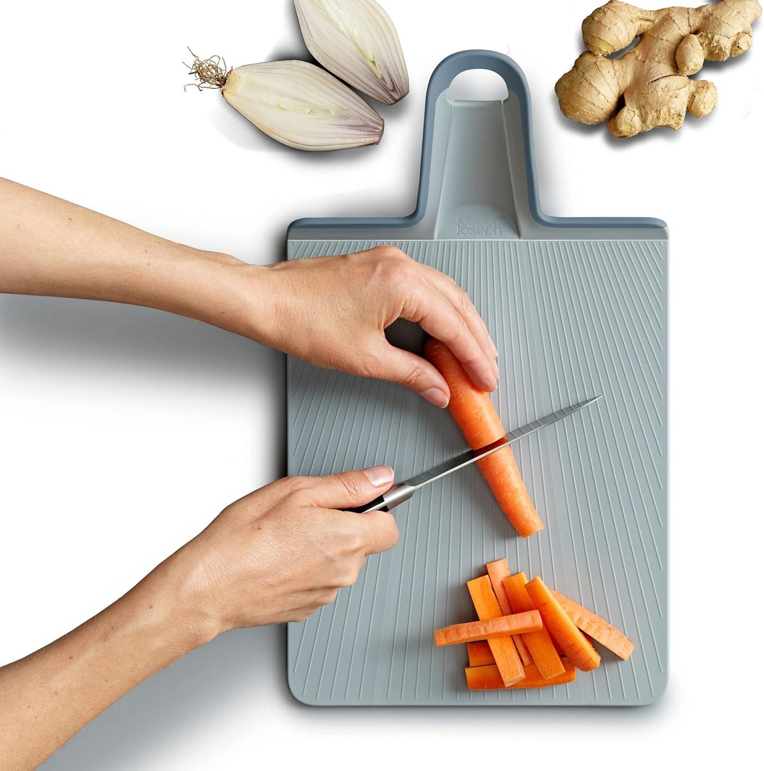 Joseph Joseph Chop2Pot Plus Folding Cutting Board