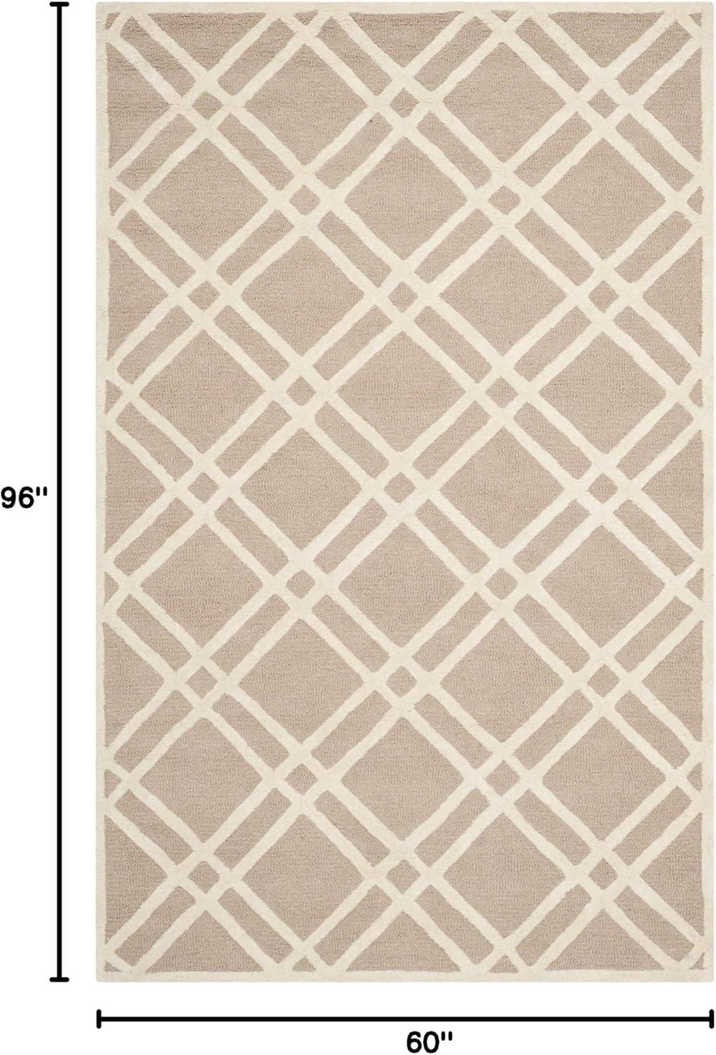 SAFAVIEH Cambridge CAM142J Handmade Beige / Ivory Rug