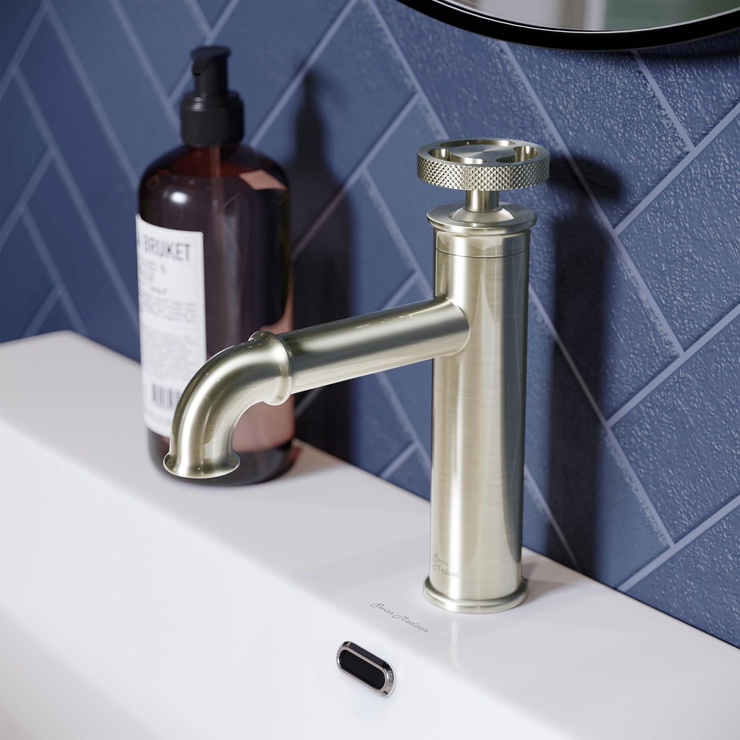 Avallon Single Hole, Single-Handle Wheel, Bathroom Faucet