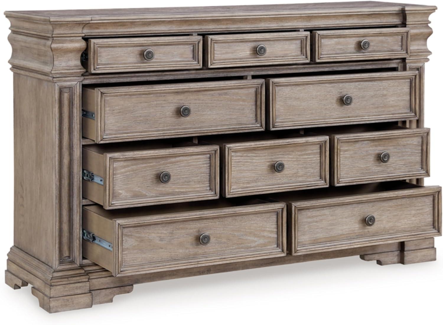 Light Grayish Brown Traditional 10-Drawer Dresser with Mirror