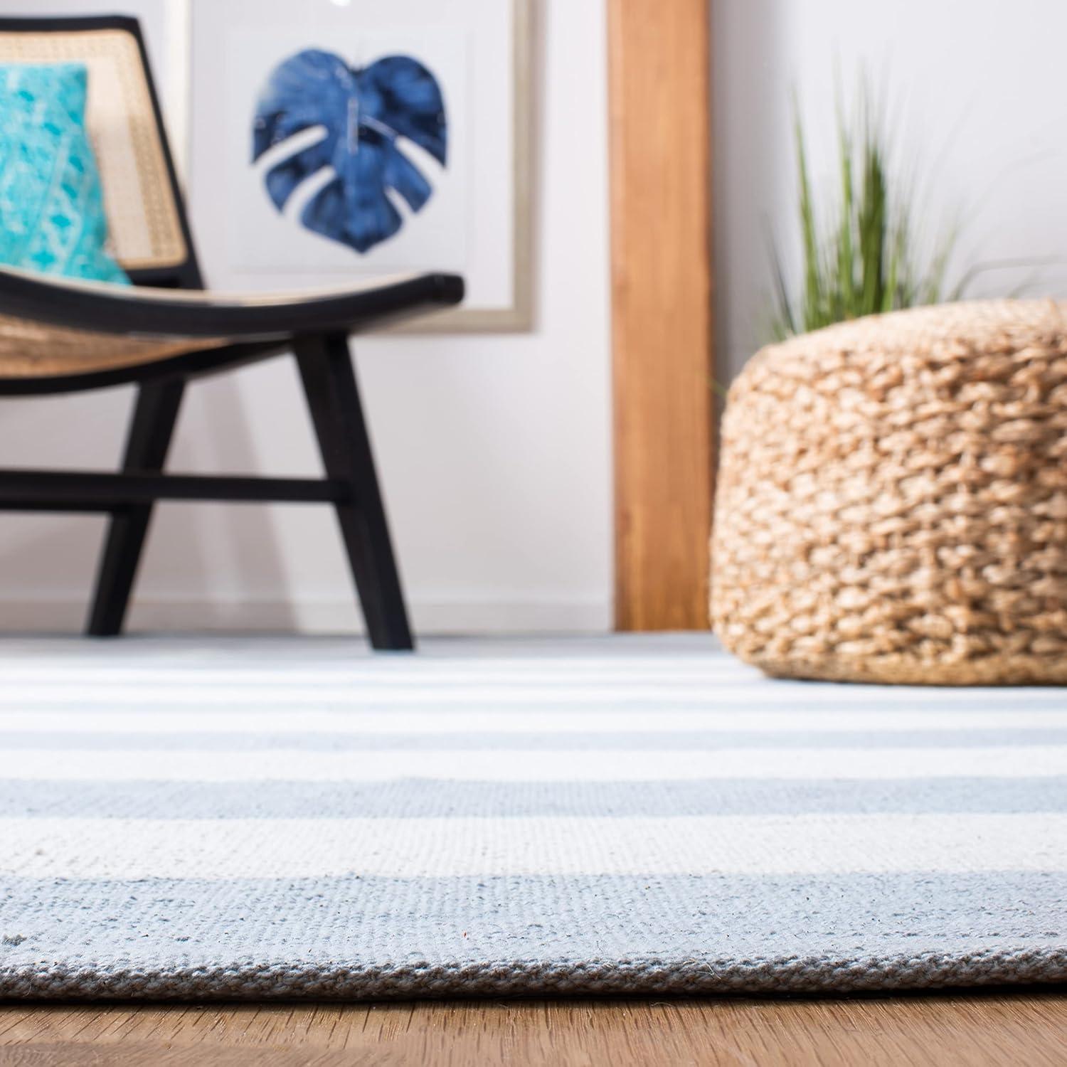 Sky Blue and Ivory Flat Woven Cotton Area Rug, 5' x 8'