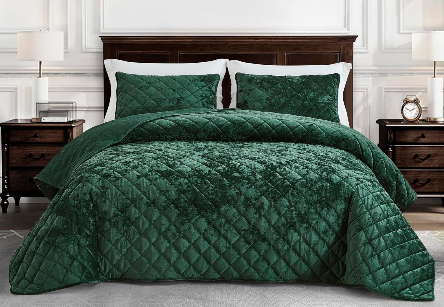 Velvet Quilt Set