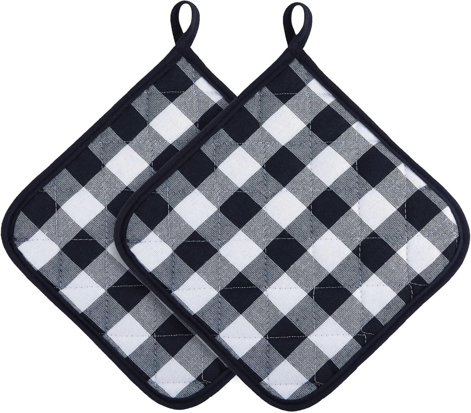 Achim Importing Co Achim Importing Co Checkered Cotton Potholder Set (Set of 2)