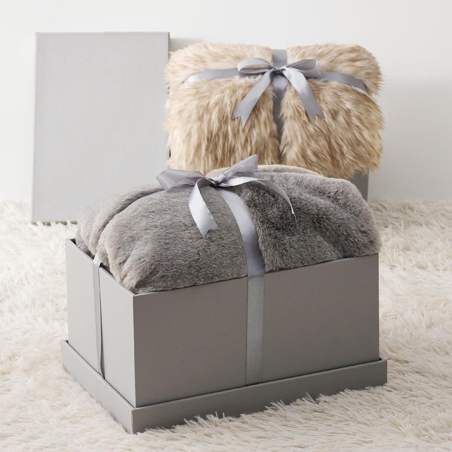 Luxurious Beige Faux Fur 50x70 Inch Cozy Blanket