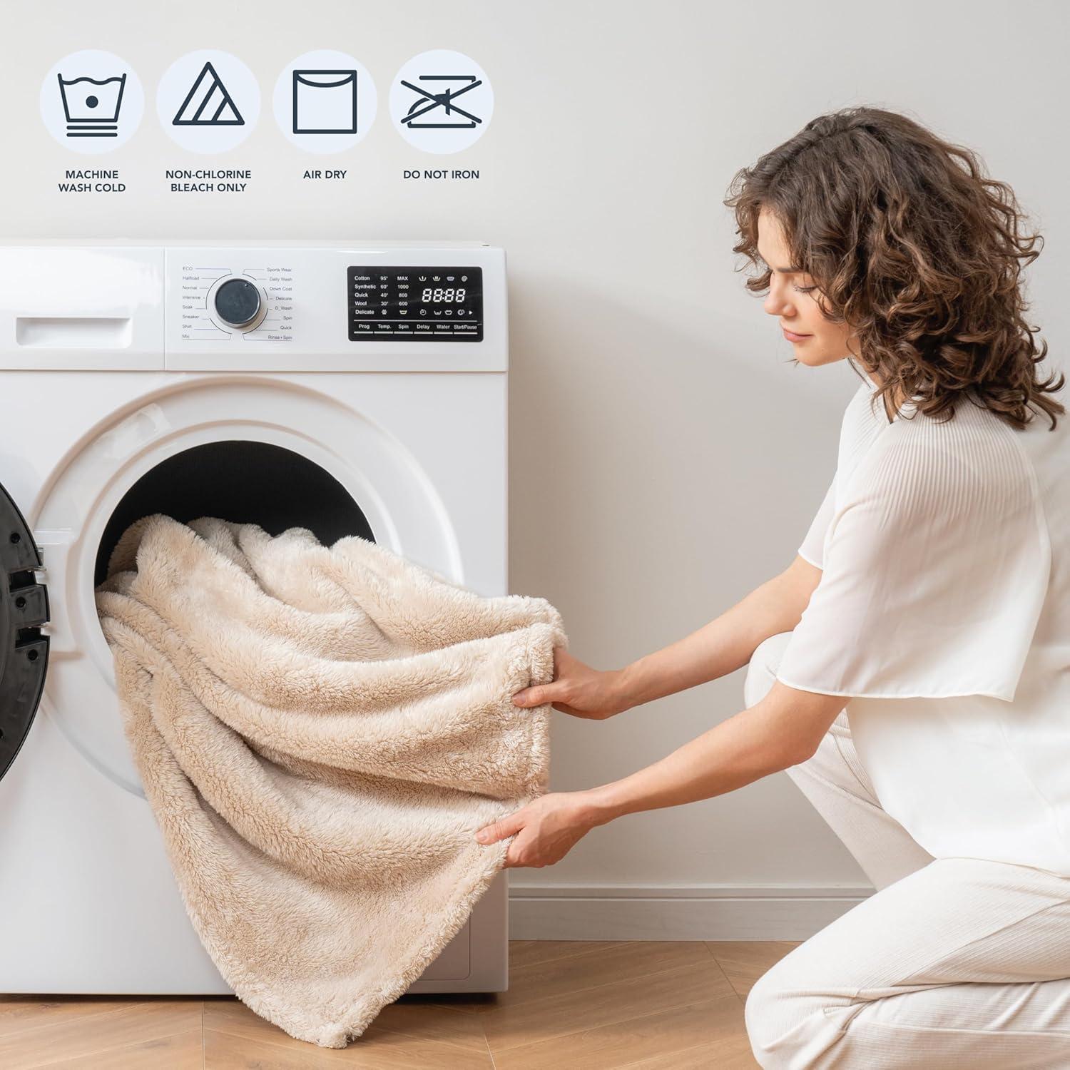 King Size True White Extra-Fluffy Plush Blanket