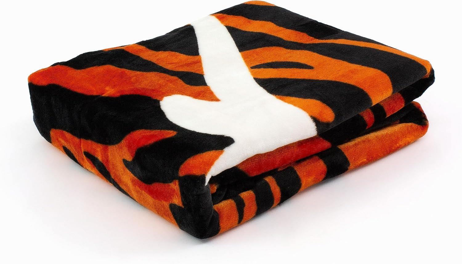 College Covers Louisiana State University Knitted Throw Blanket