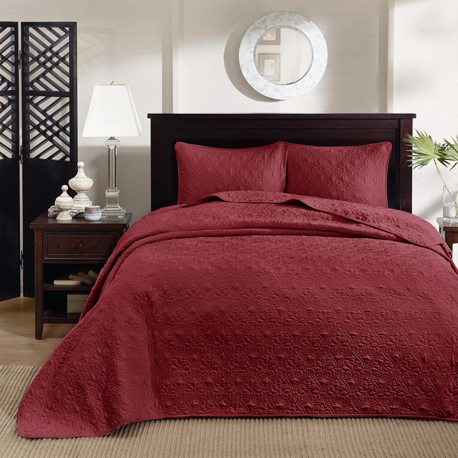 Quebec Reversible Bedspread Set
