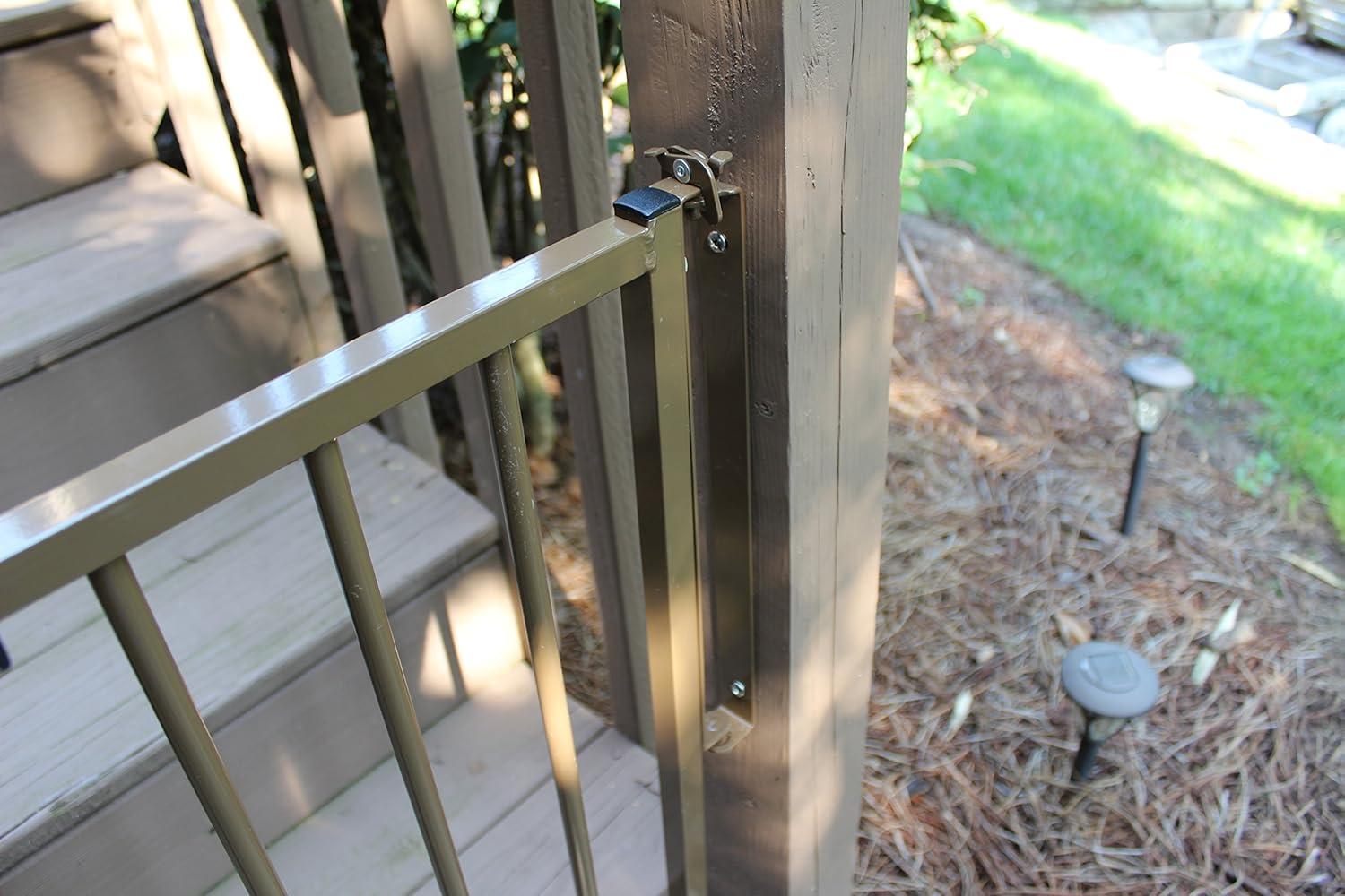 Cardinal Gates Outdoor Safety Gate