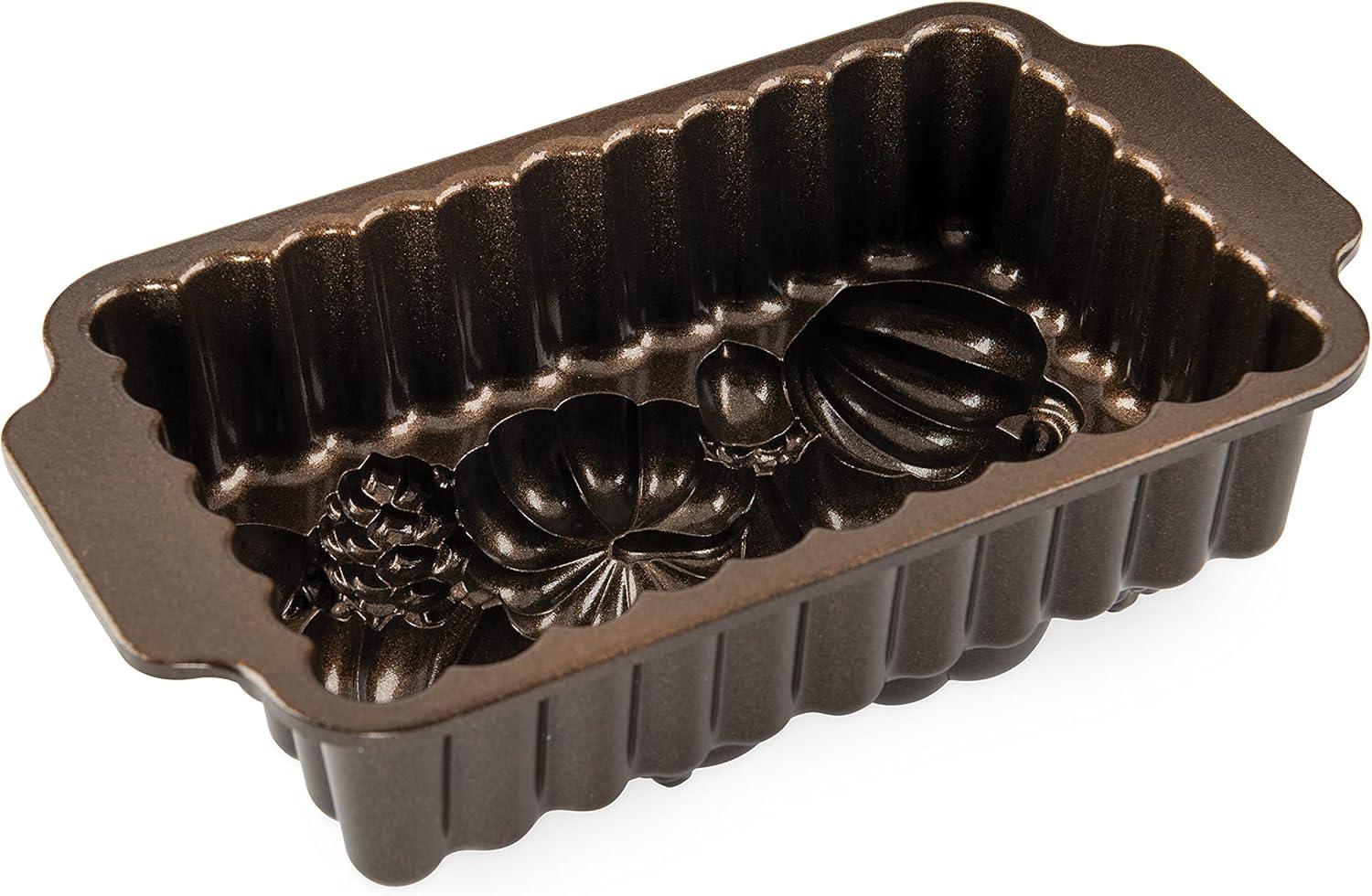 Nordic Ware ® Harvest Bounty Loaf Pan