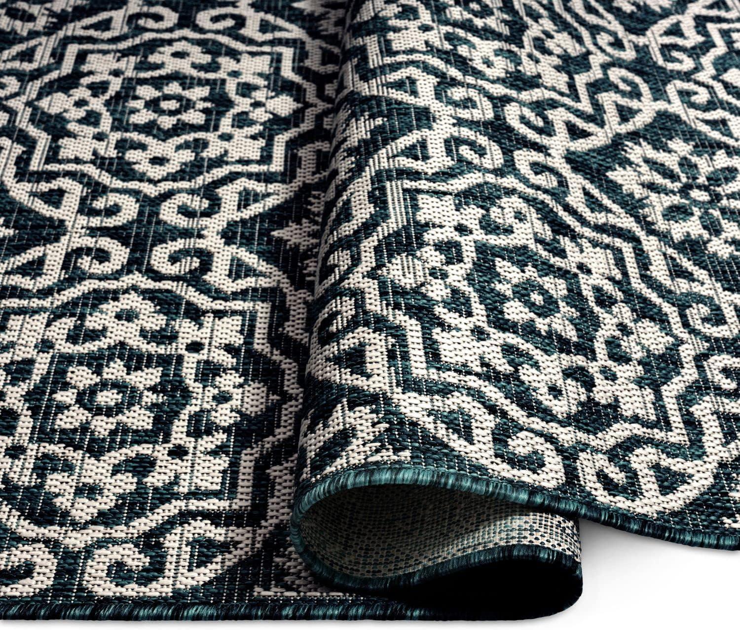 NICOLE MILLER NEW YORK Patio Country Danica Geometric Indoor/Outdoor Area Rug, Navy Blue/ Ivory