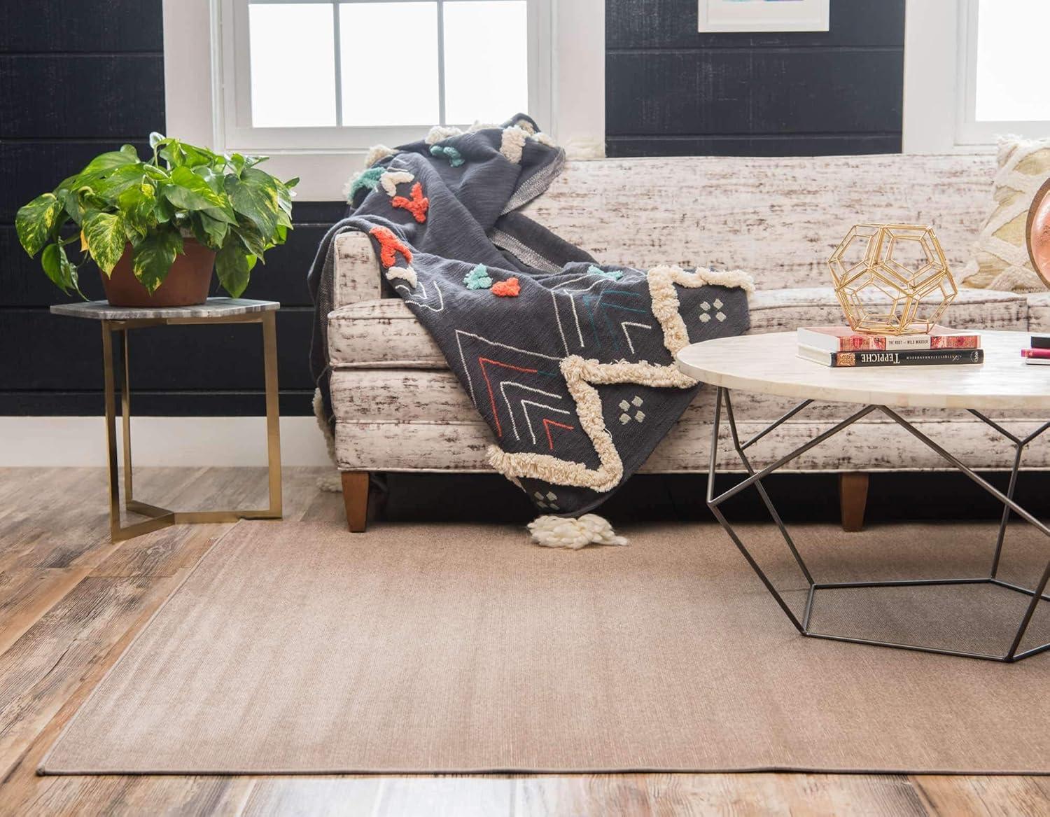 Unique Loom Williamsburg Collection Area Rug - Solid (5' 1" x 8' Rectangle Light Brown)