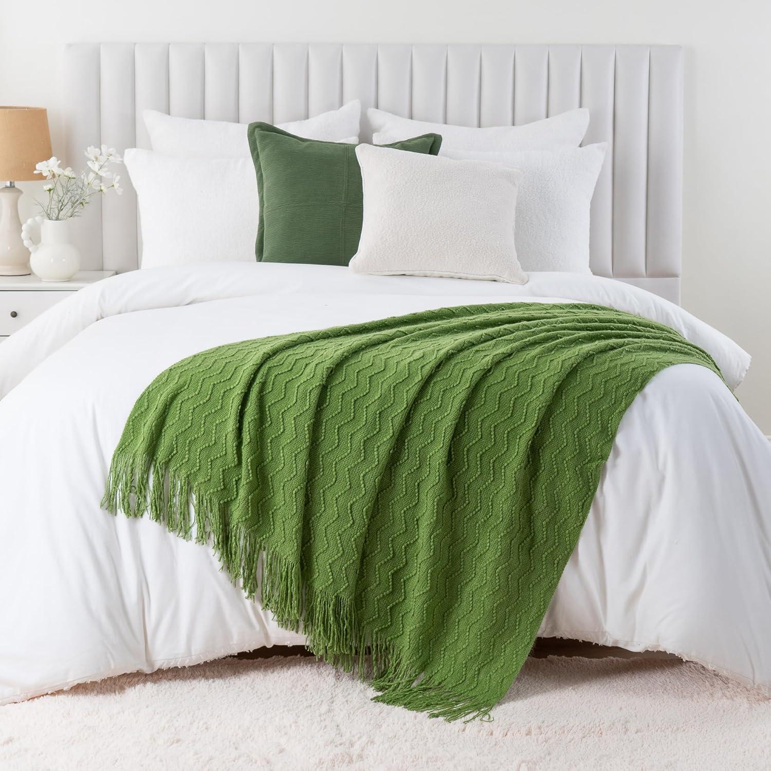 Battilo Home Throw Blanket for Couch, Textured Soft Throw Blankets, Decorative Knitted Blanket for Home Living Room Decor, 50"x60"