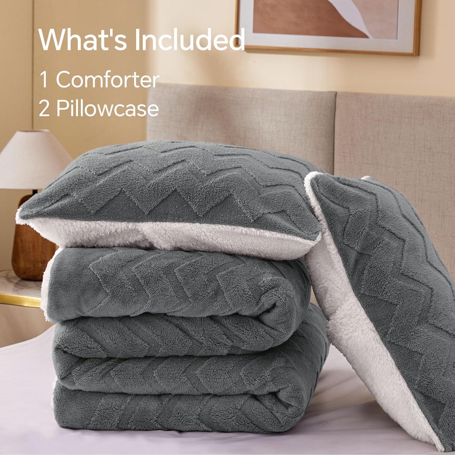 Gray Reversible Queen Sherpa Comforter Set with Pillowcases