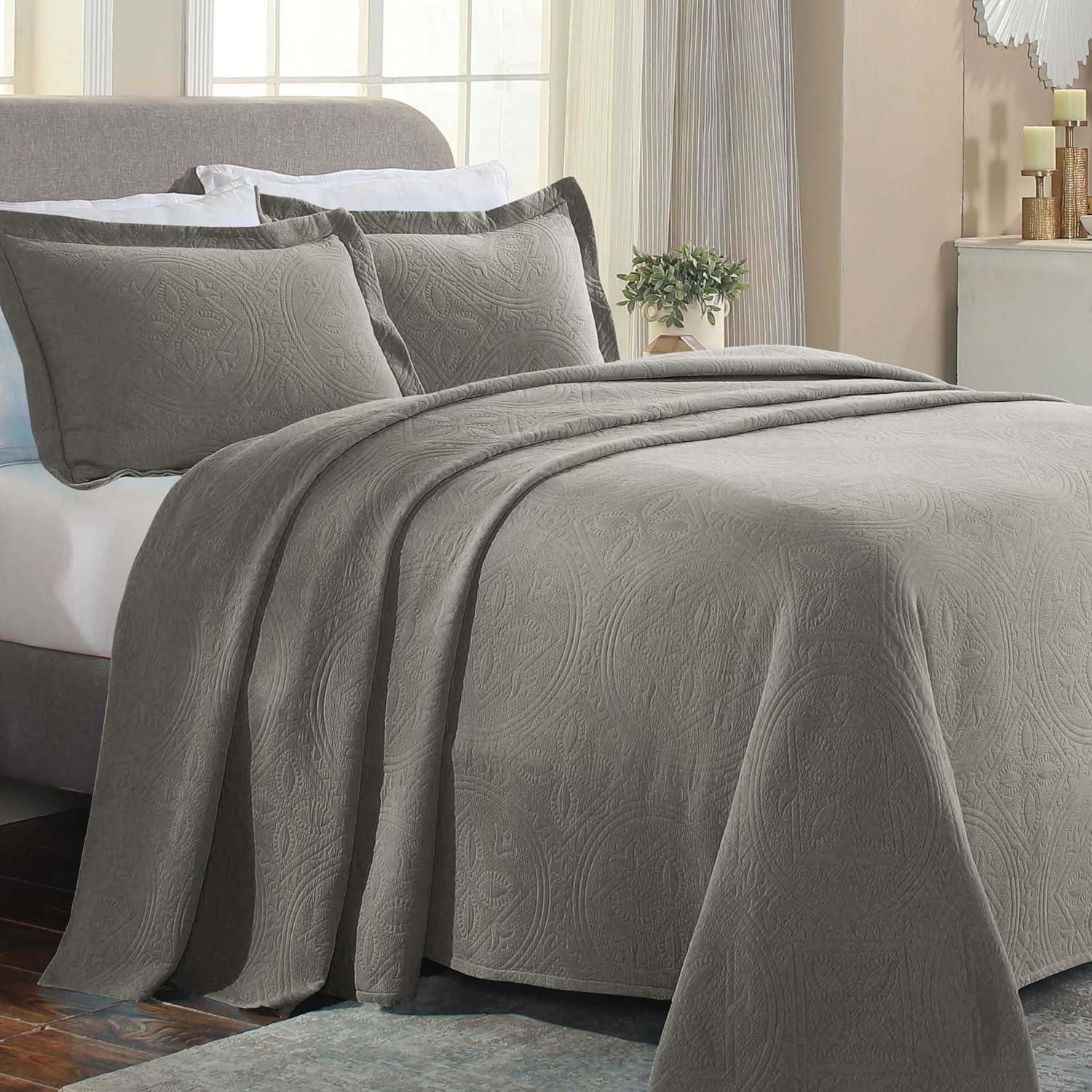 Superior Celtic Circle Cotton Decorative Bedspread and Sham Set, Twin, Charcoal