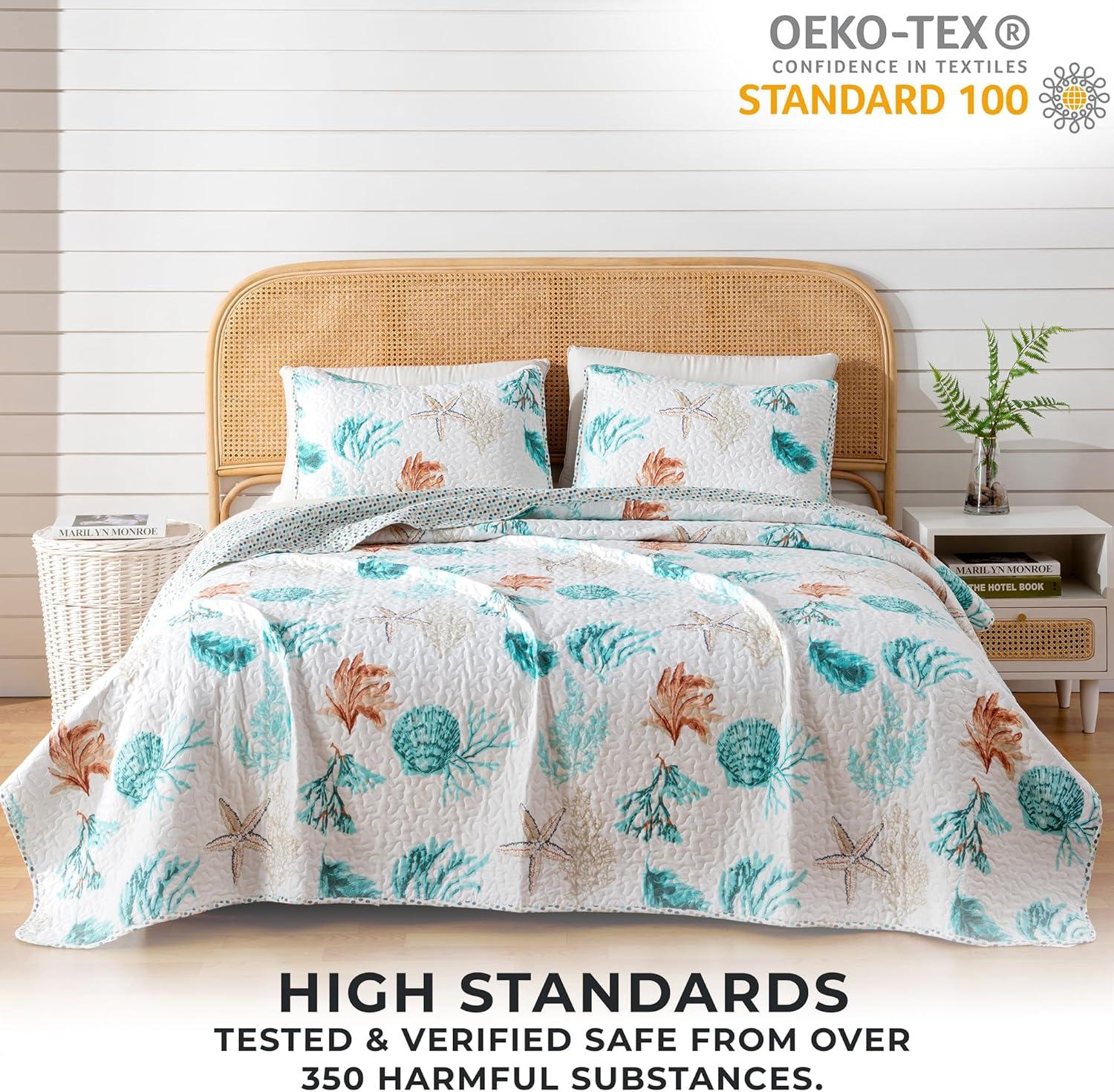 Stripes & Seashells Microfiber Reversible Quilt Set With Shams