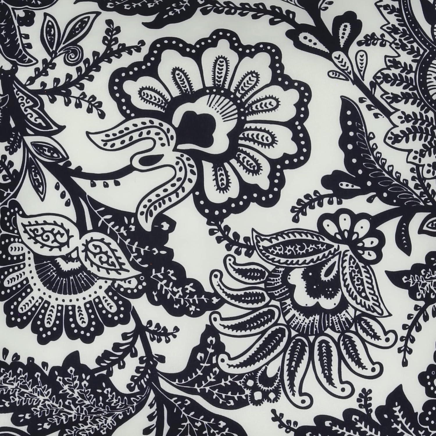 Vera Bradley Vera Bradley Island Outdoor Square Pillow Cover & Insert (Set of 2)
