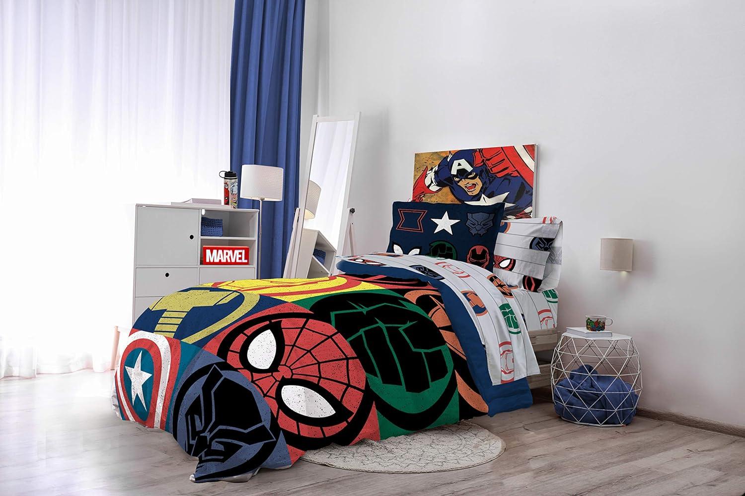 Marvel Avengers Reversible Black Microfiber Full Bedding Set