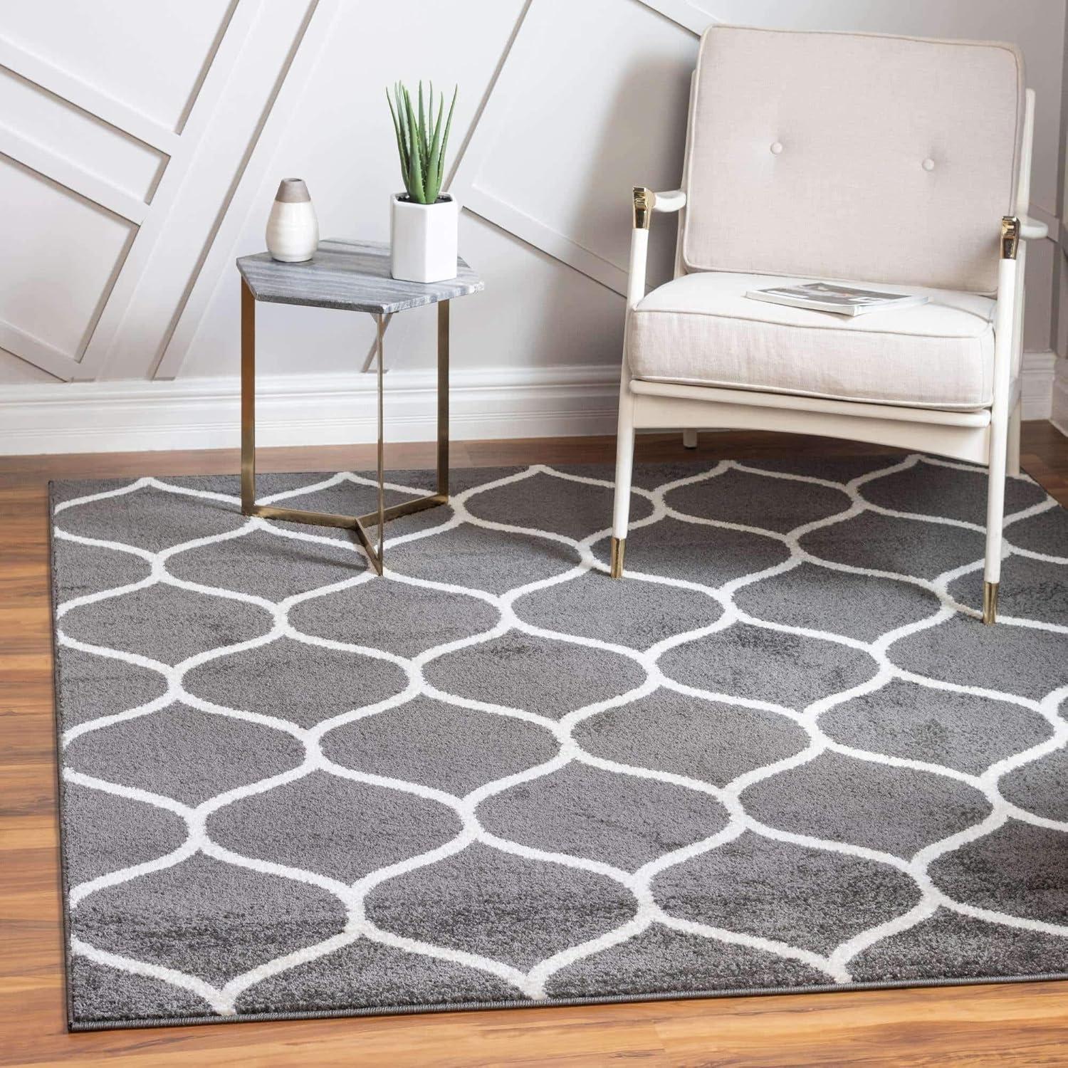 Unique Loom 5' 0 x 5' 0 Trellis Frieze Rounded Dark Gray Area Rug