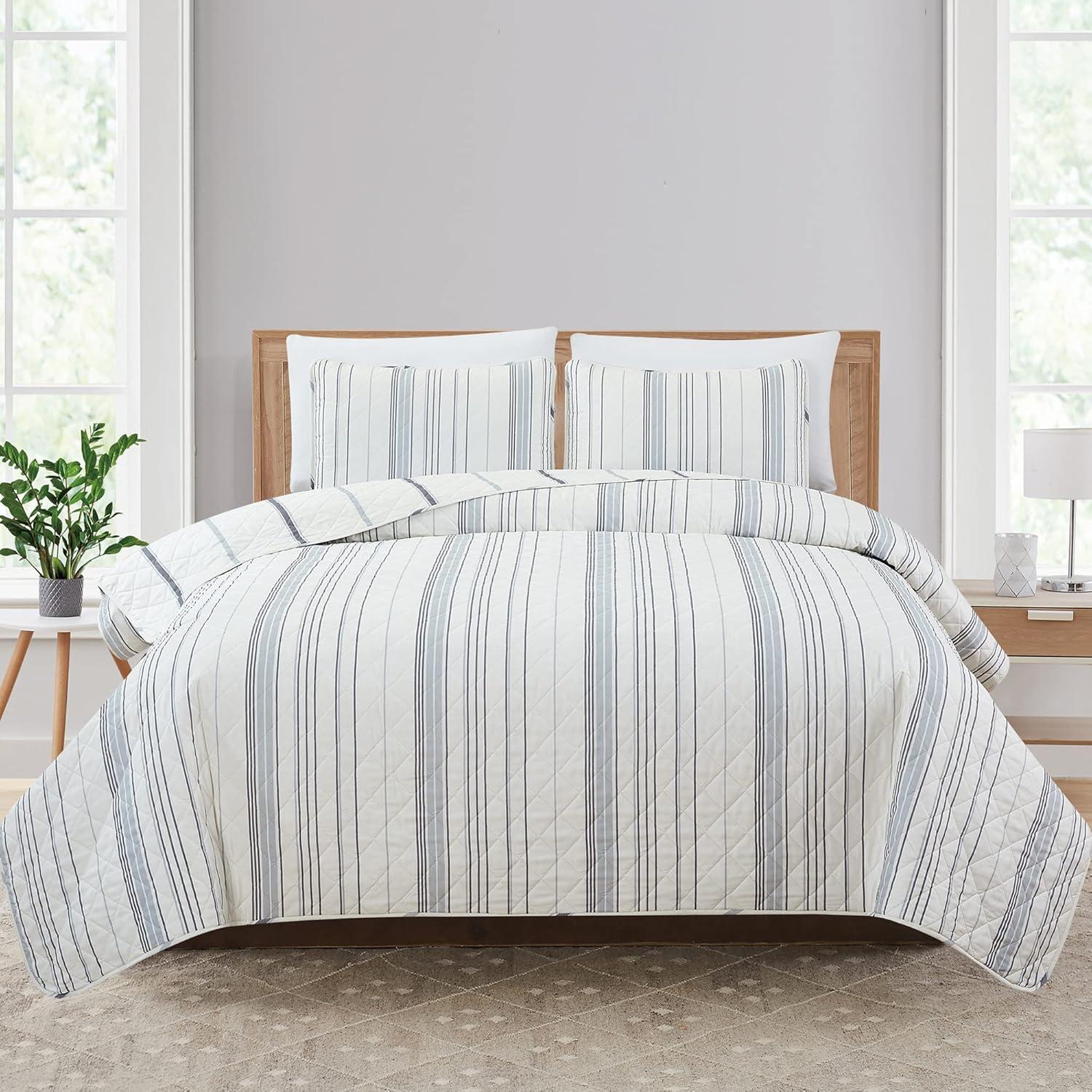 Sofia No Striped Quilt Set