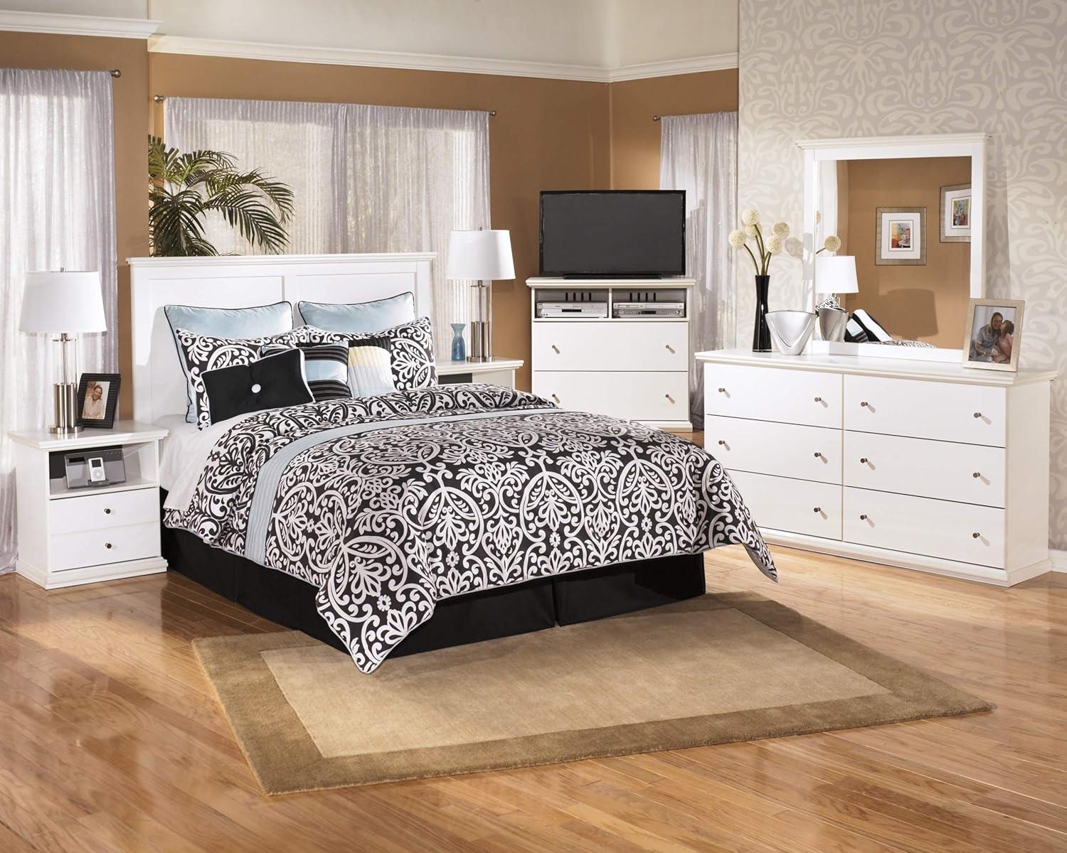 Ashley Furniture Bostwick Shoals 6 Drawer Wood Double Dresser in White